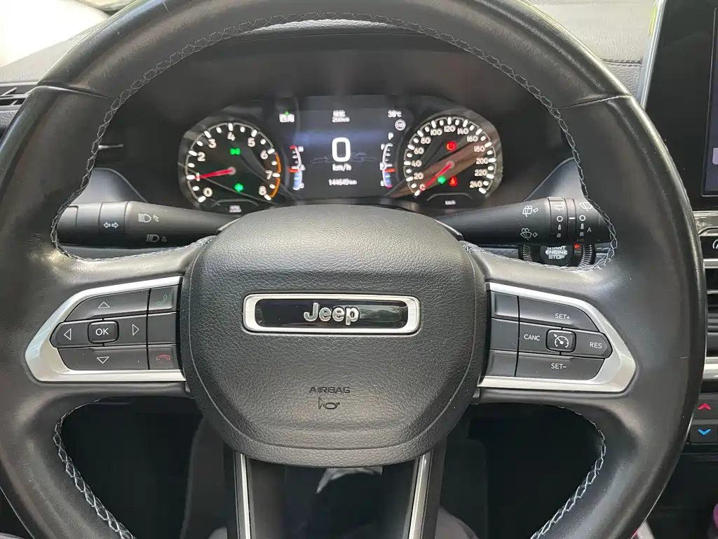 Jeep Compass — миниатюра 11