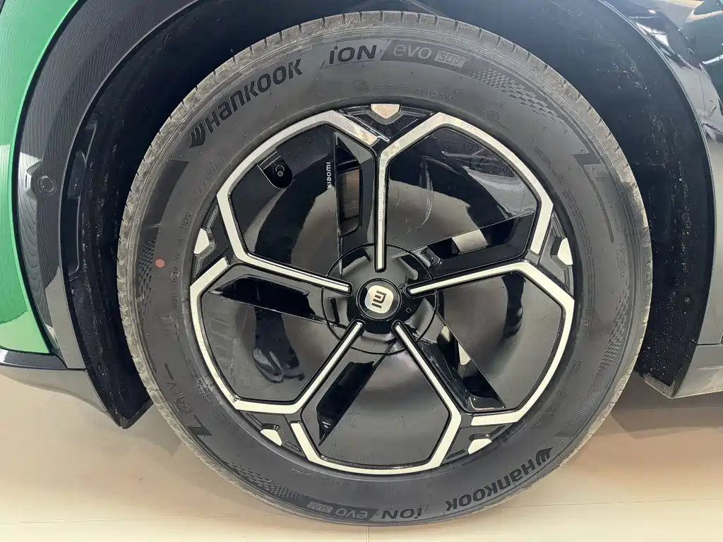 XIAOMI CAR XIAOMI YU7