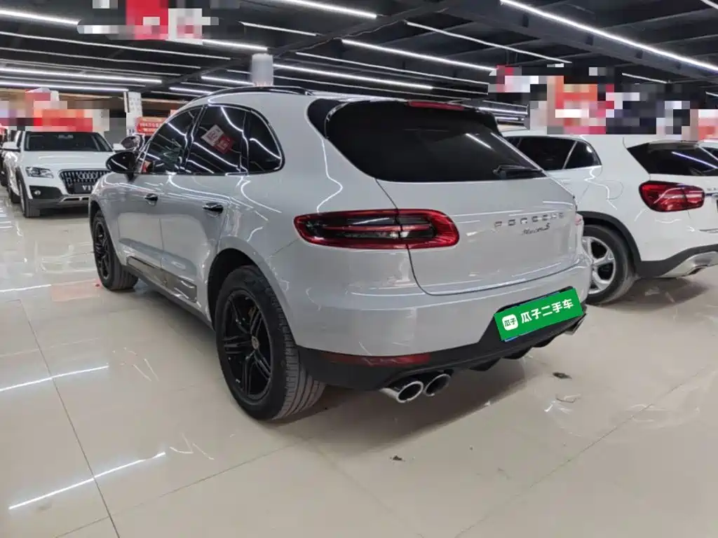 Porsche Macan — миниатюра 5