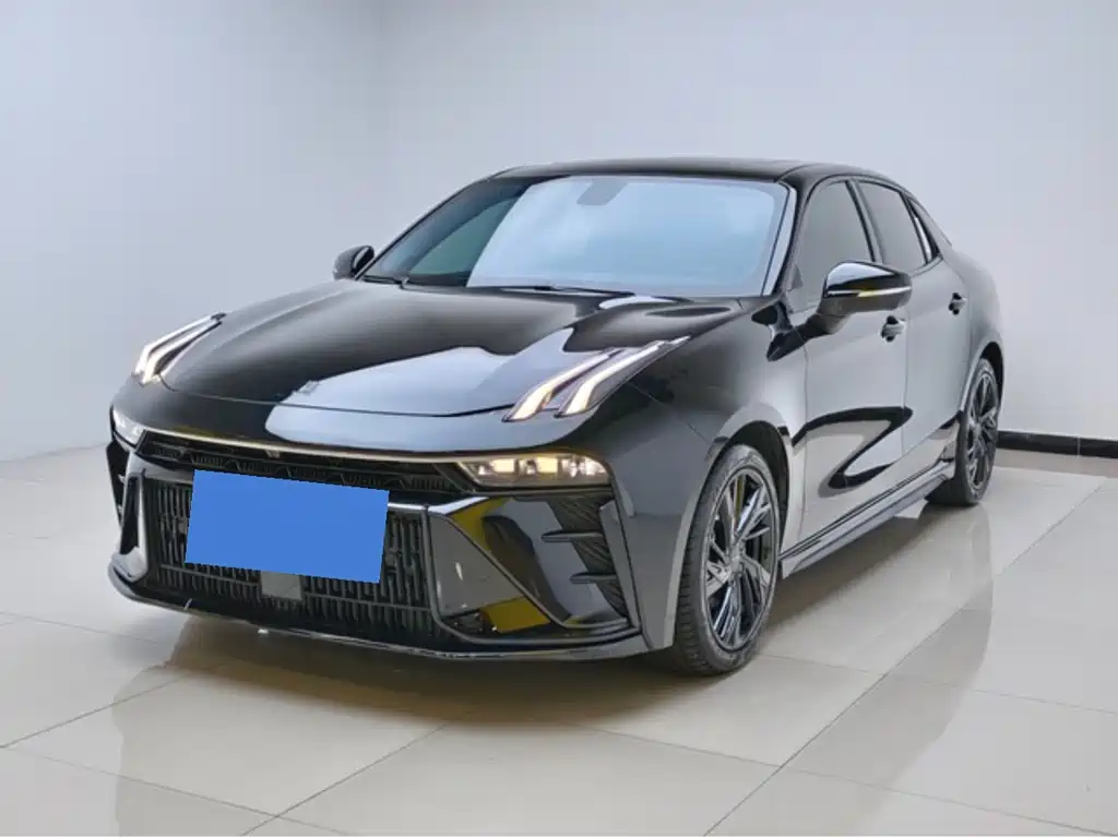 Купить Lynk & Co 03