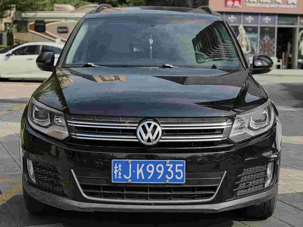 Volkswagen Tiguan — миниатюра 2