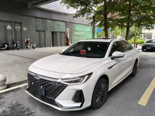 2025 Chery Arrizo 8