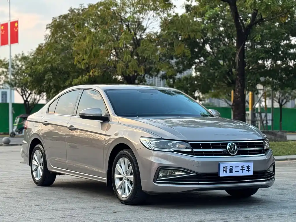 Volkswagen Bora — миниатюра 3