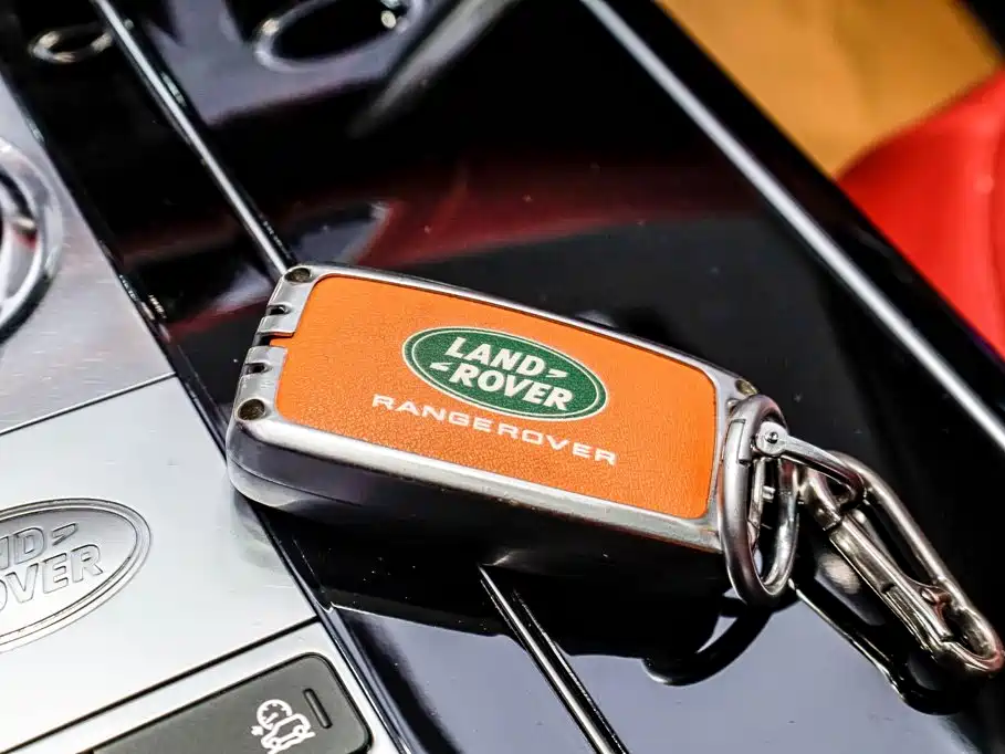Land Rover Range Rover — миниатюра 21