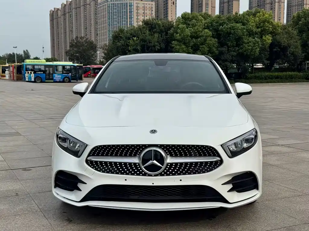 Mercedes-Benz A-Class — миниатюра 2