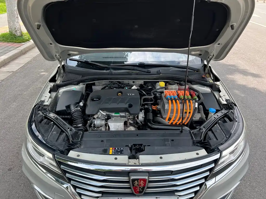 Roewe i6 New Energy — миниатюра 18
