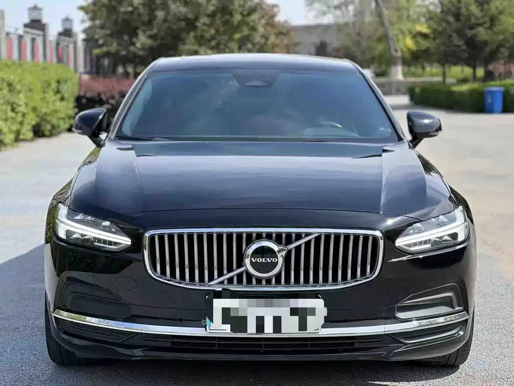 Volvo S90 — миниатюра 3