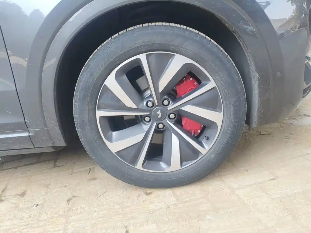Li Auto Li ONE — миниатюра 25