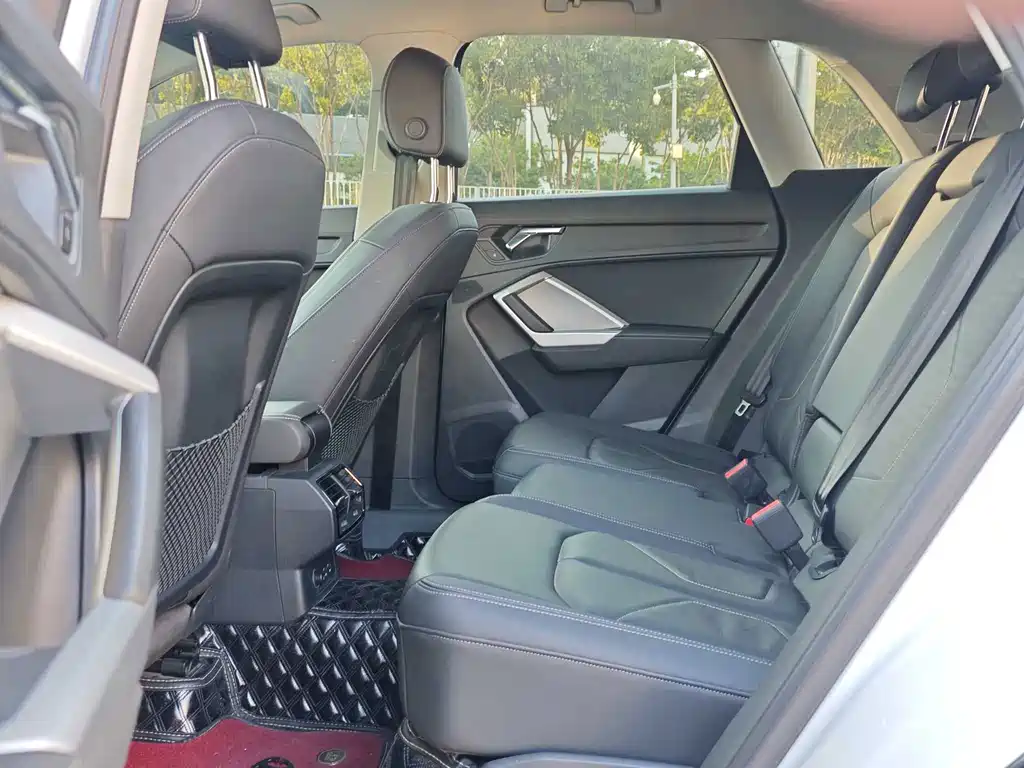 Audi Q3 — миниатюра 15
