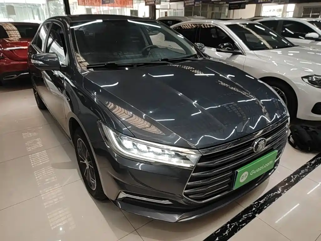 BYD Qin — миниатюра 4