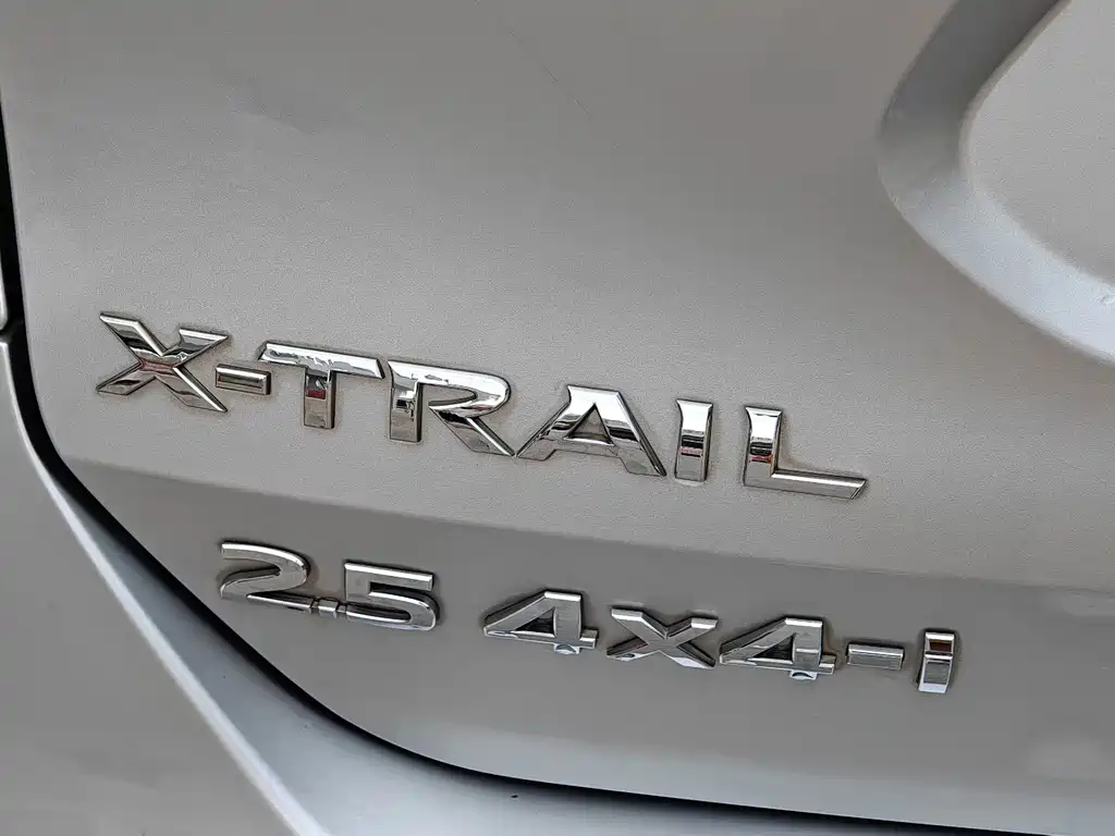 Nissan X-Trail — миниатюра 10