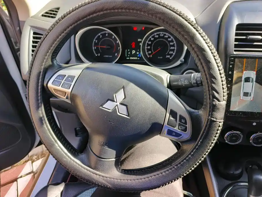 Mitsubishi ASX — миниатюра 15