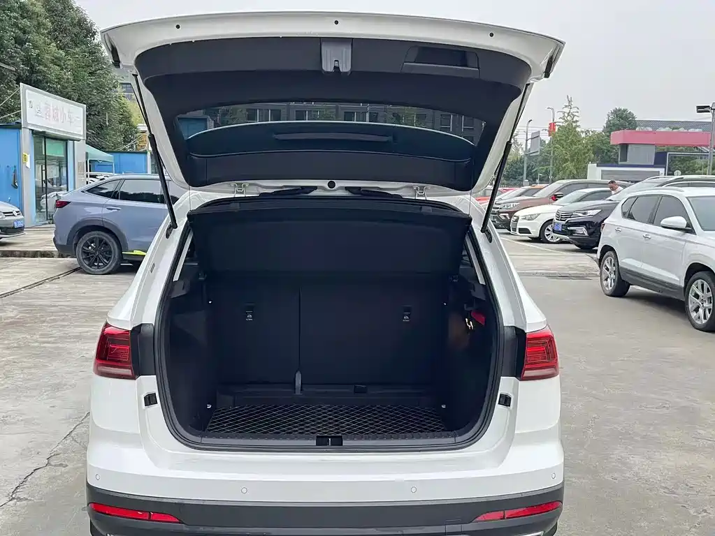 Volkswagen Tharu — миниатюра 19