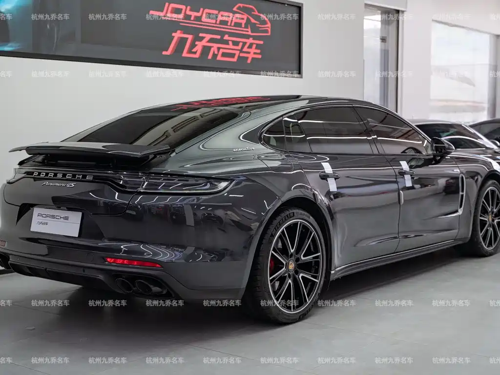 Porsche Panamera — миниатюра 7