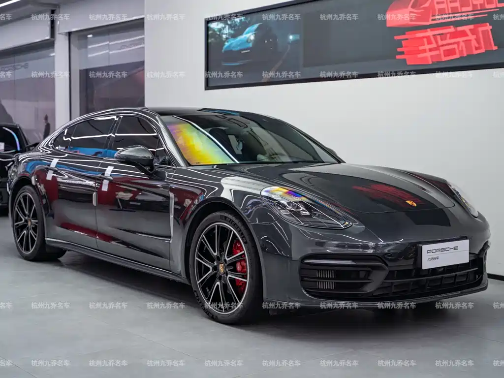 Porsche Panamera — миниатюра 3