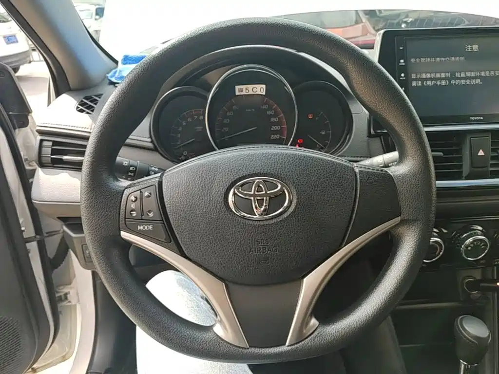 Toyota Vios FS — миниатюра 11
