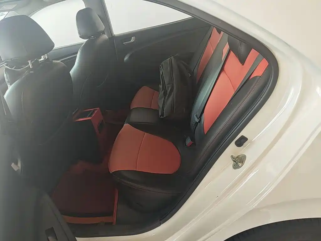 Hyundai Verna — миниатюра 17