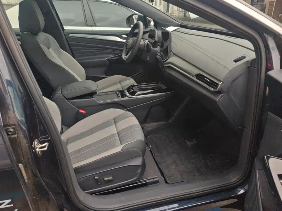 Volkswagen ID.4 Crozz — миниатюра 8