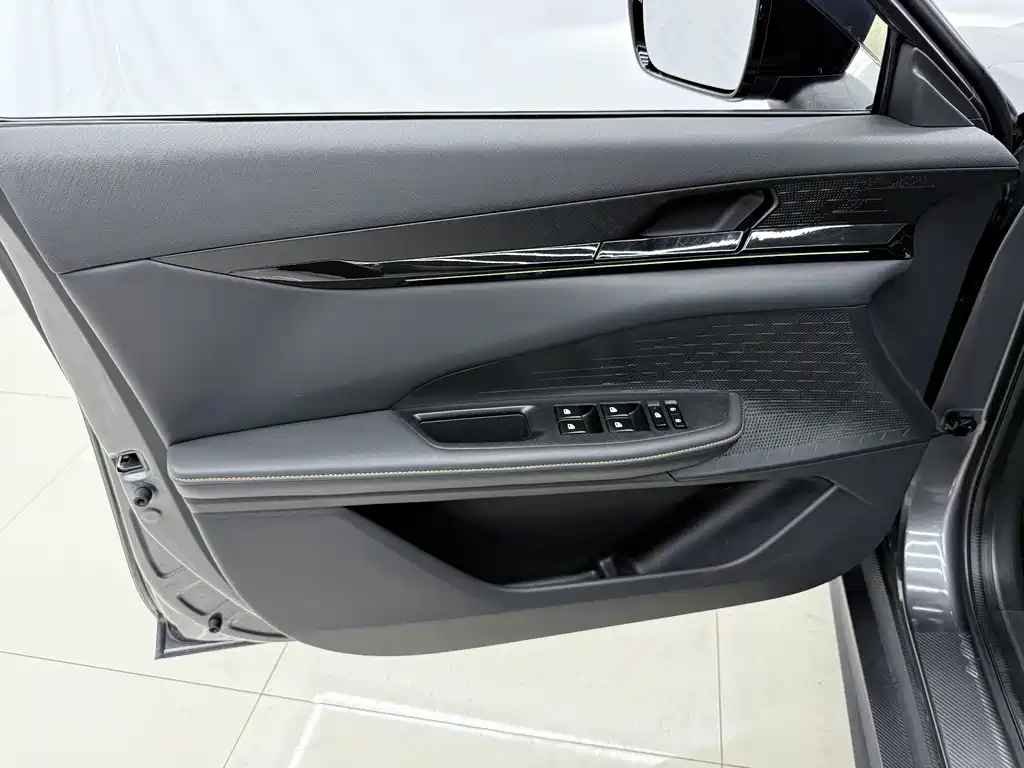 Changan UNI-V — миниатюра 16
