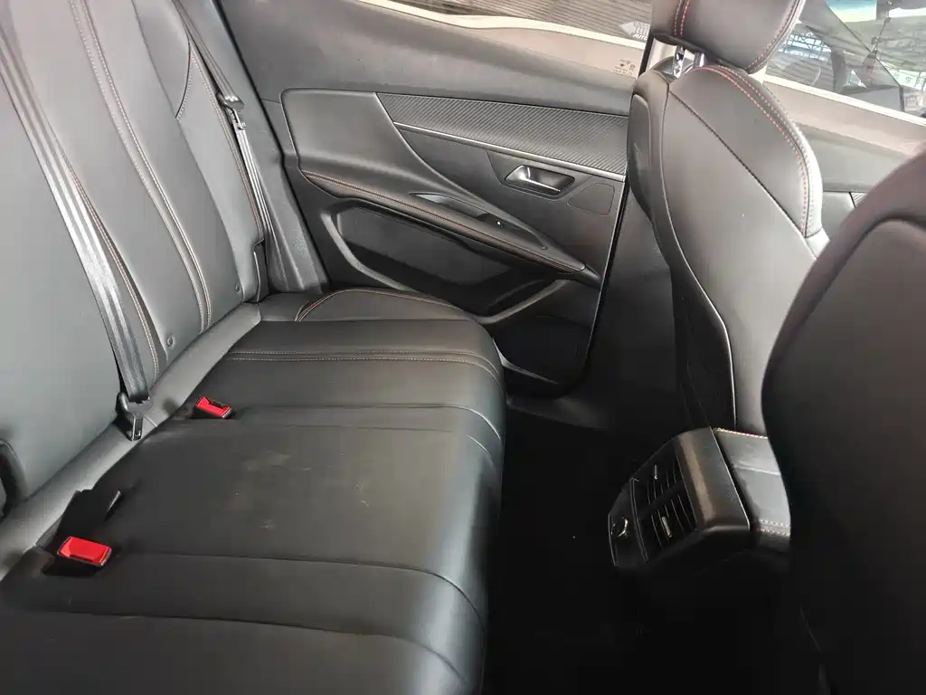 PEUGEOT 4008 NEW ENERGY