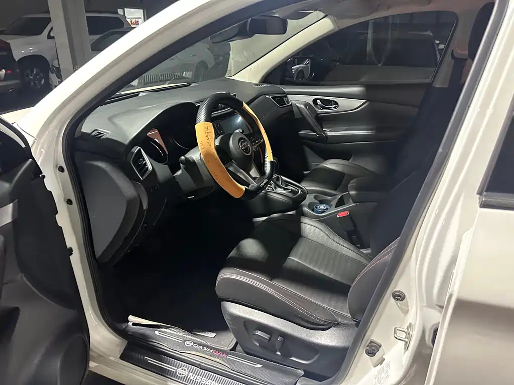 Nissan Qashqai — миниатюра 4
