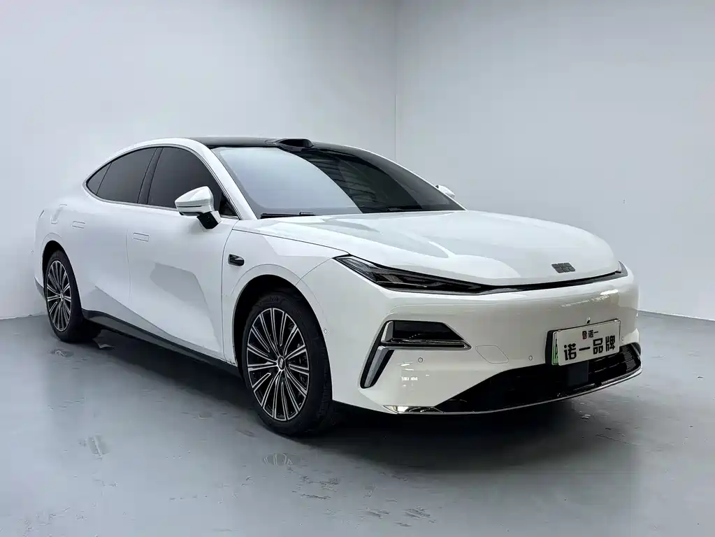 GEELY GALAXY GALAXY SPARKLE 8