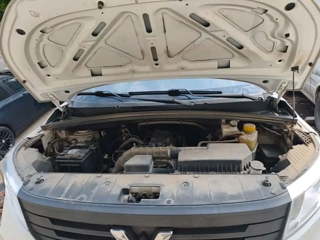 Wuling Hongguang PLUS — миниатюра 20
