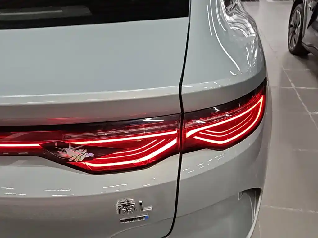 BYD Qin L — миниатюра 8