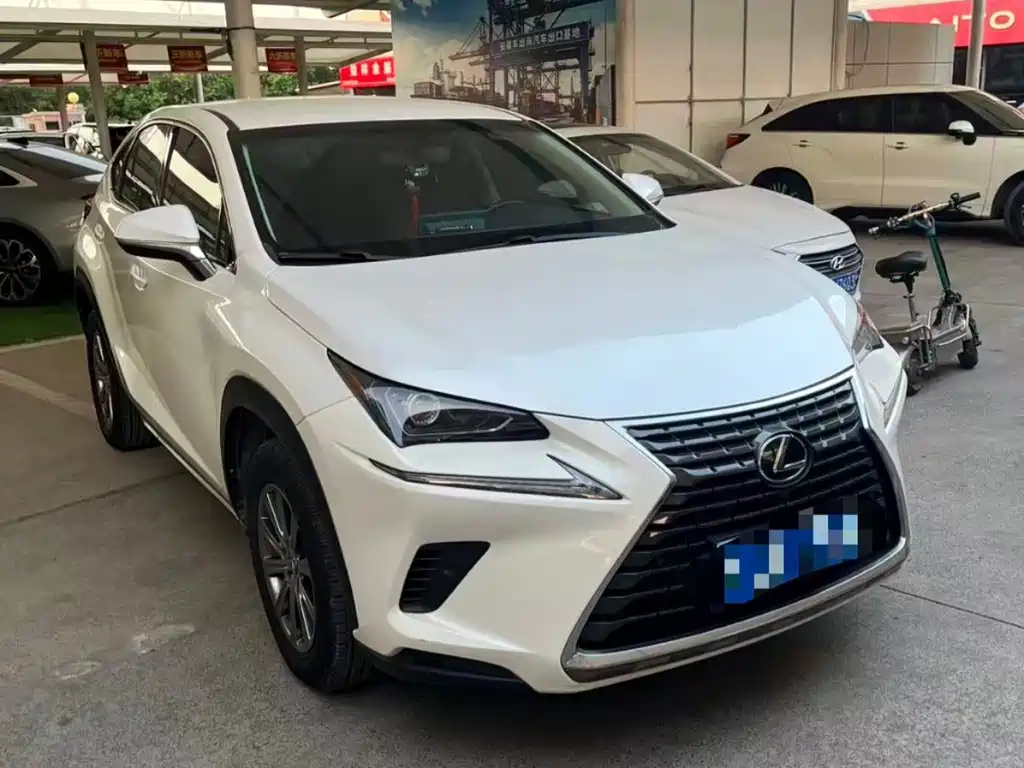 Lexus NX — миниатюра 3