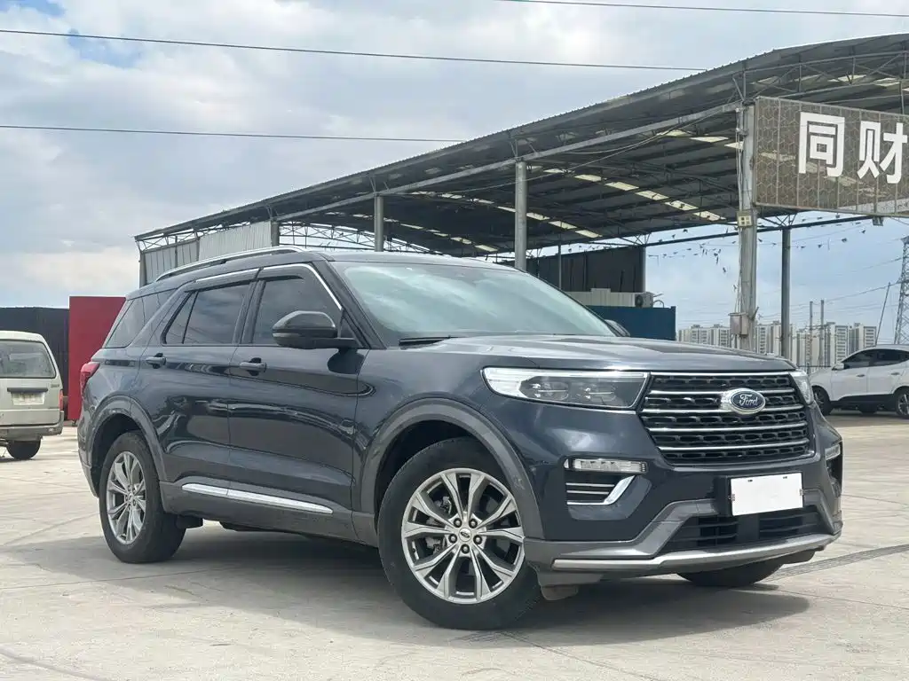 Ford Explorer — миниатюра 3