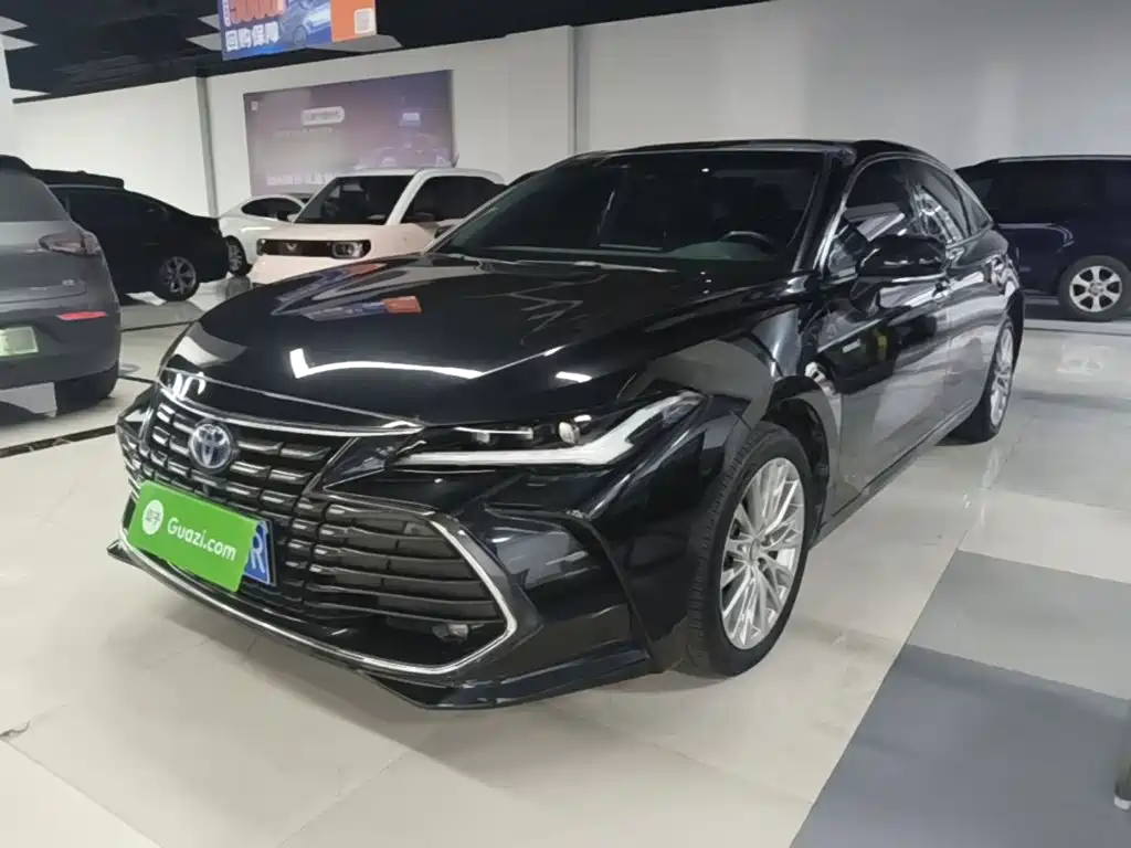 Toyota Avalon — миниатюра 2