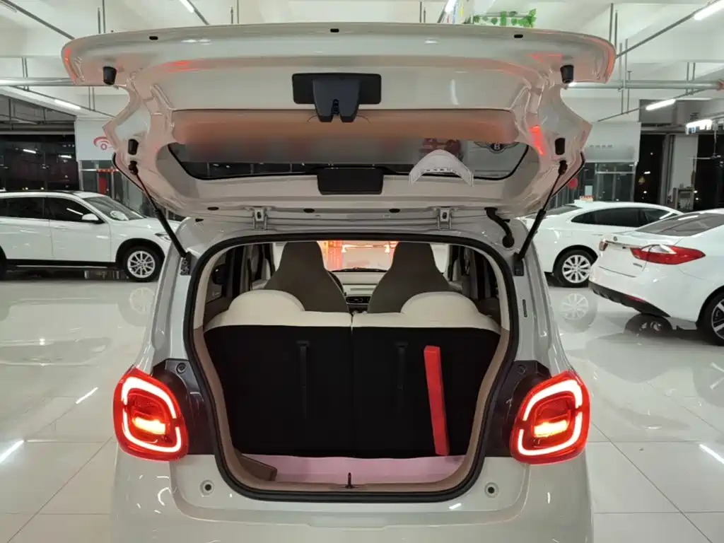 Wuling MINIEV — миниатюра 19