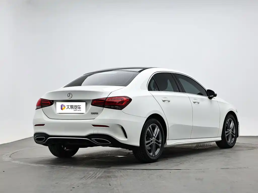 Mercedes-Benz A-Class — миниатюра 3