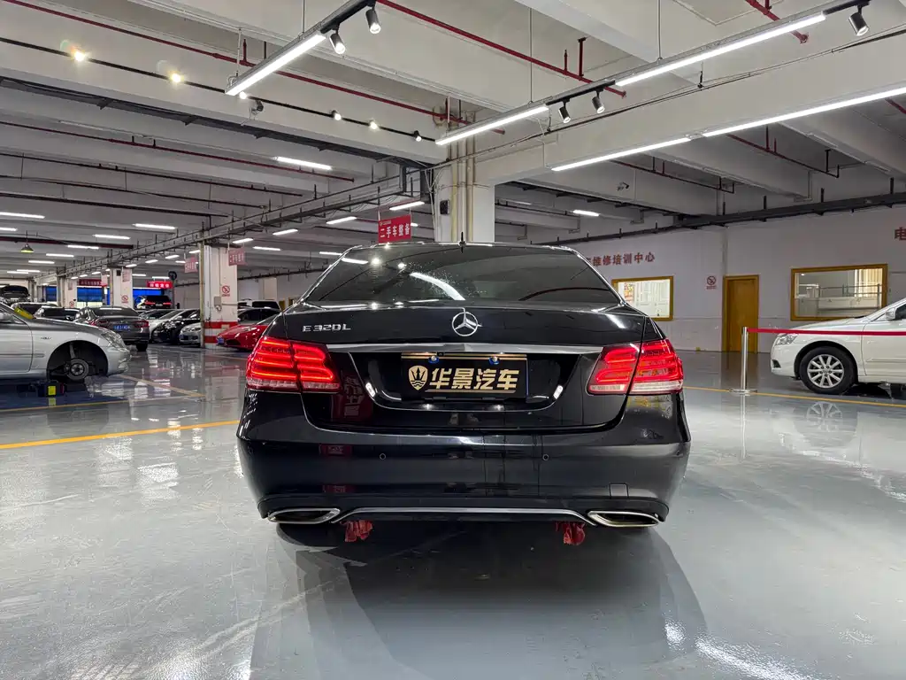 Mercedes-Benz E-Class — миниатюра 3