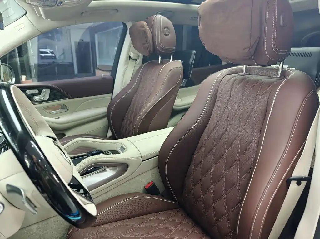 Mercedes-Benz GLS — миниатюра 14