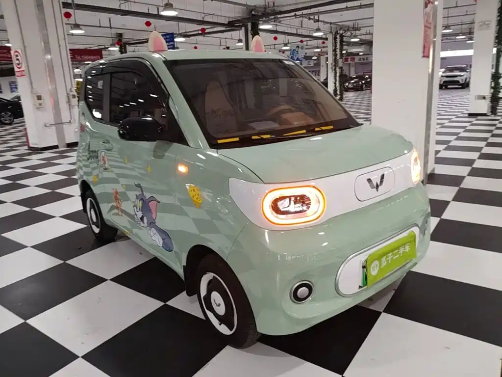 Wuling MINIEV — миниатюра 4
