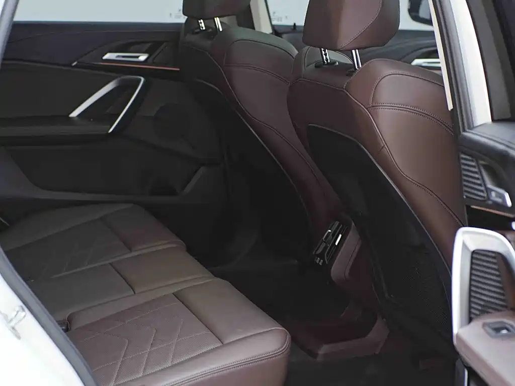 BMW X1 — миниатюра 20