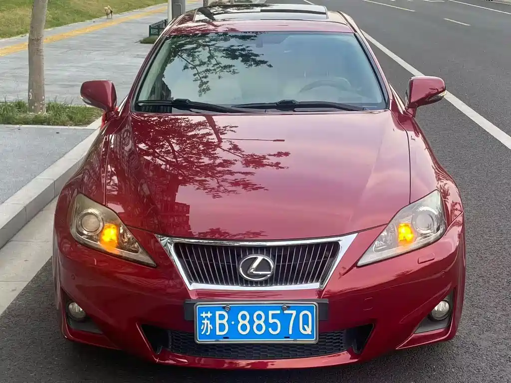 Lexus IS — миниатюра 2