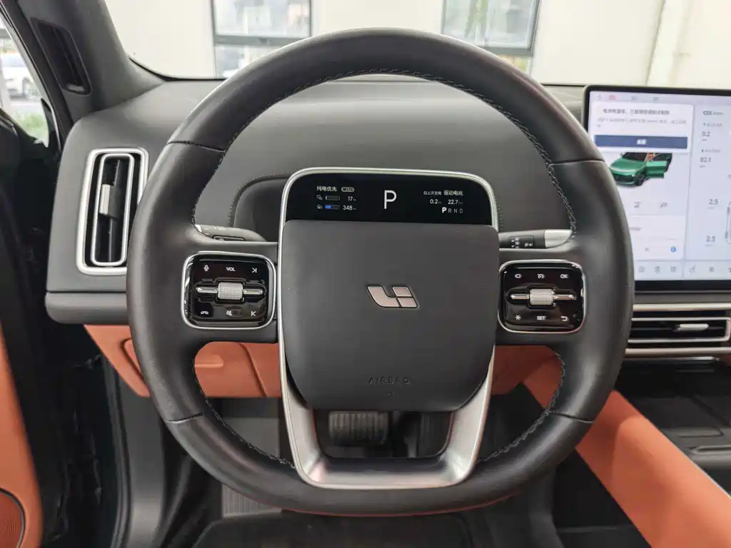 Li Auto Li L9 — миниатюра 9