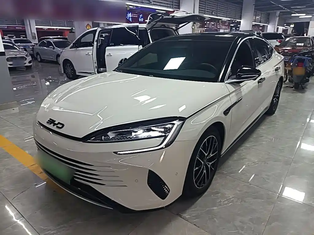 BYD Seal 07 DM-i
