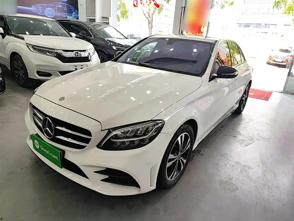 Mercedes-Benz C-Class 2019
