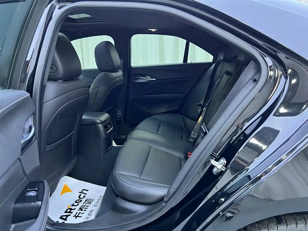 Cadillac CT4 2023 25T Luxury