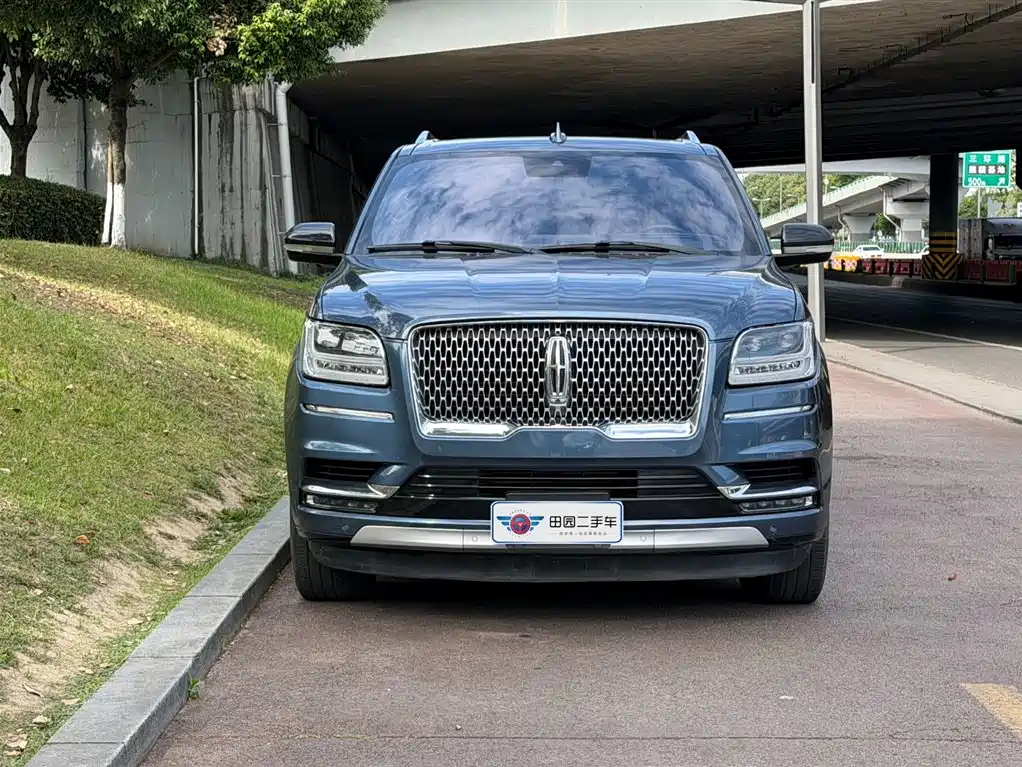 Lincoln Navigator 2019 3.5T