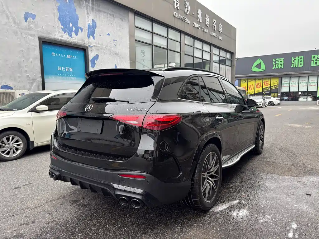 Mercedes-Benz GLC AMG — миниатюра 10