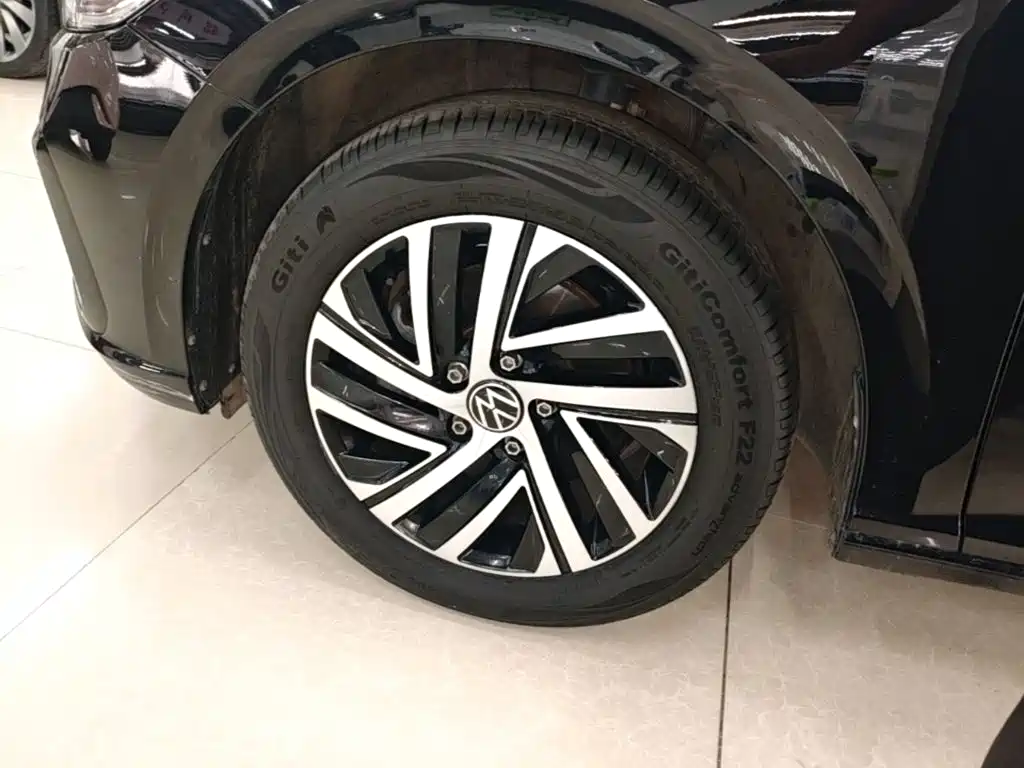 Volkswagen Lavida — миниатюра 23