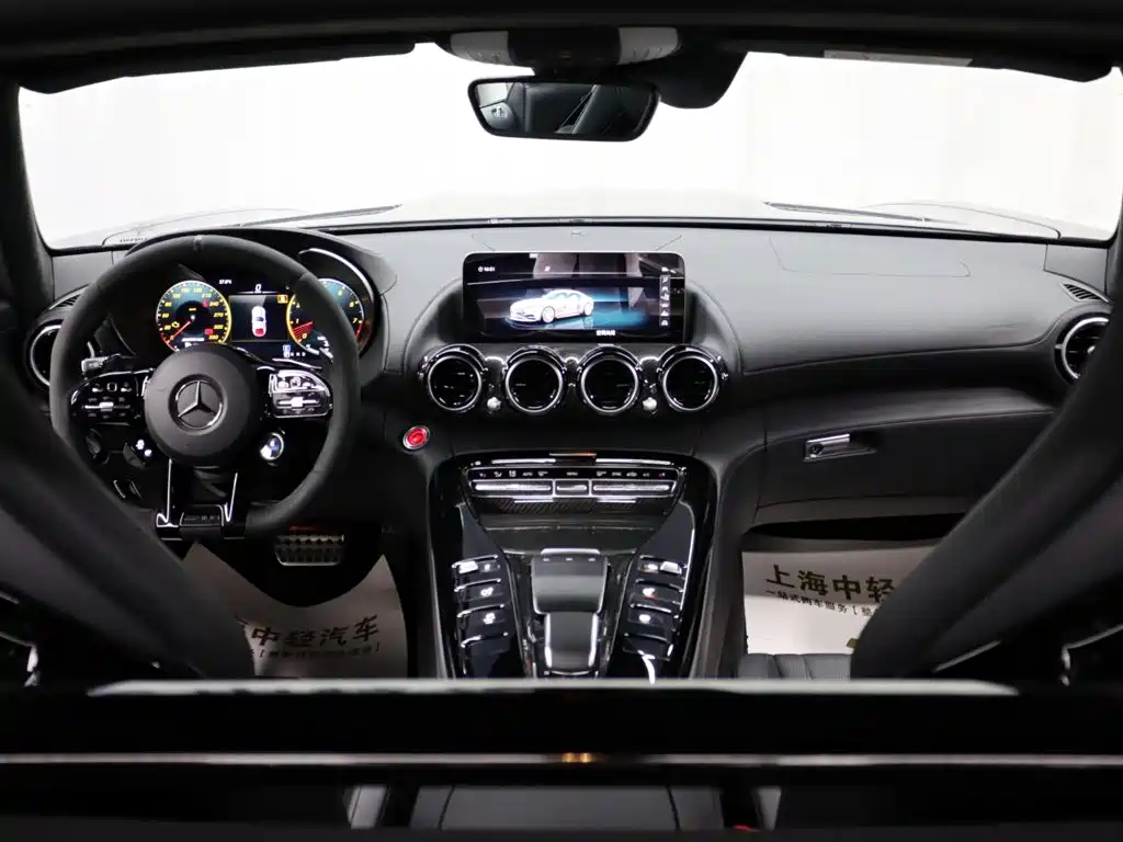 Mercedes-Benz AMG GT — миниатюра 10