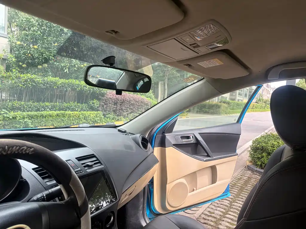 Mazda 3 Xingcheng — миниатюра 16