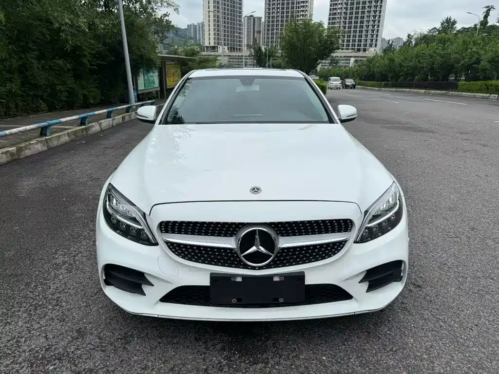 Mercedes-Benz C-Class — миниатюра 2