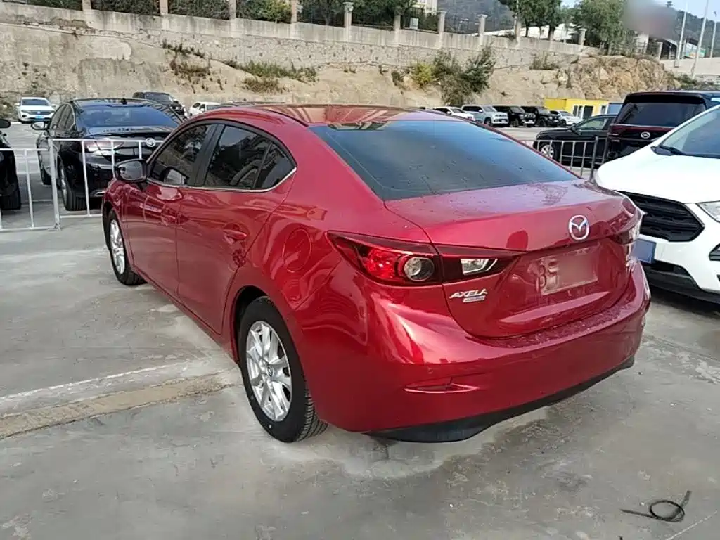 Mazda 3 Axela — миниатюра 5