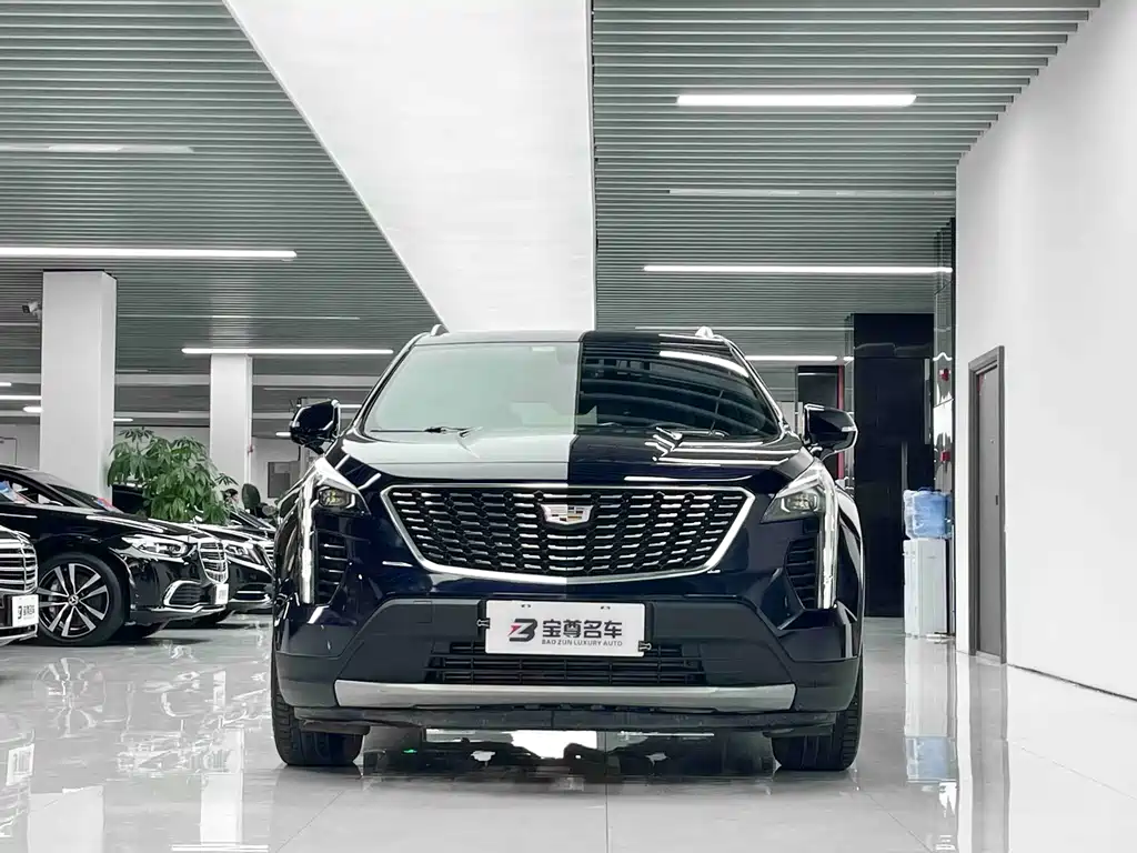 Cadillac XT4 2021 28T Lead